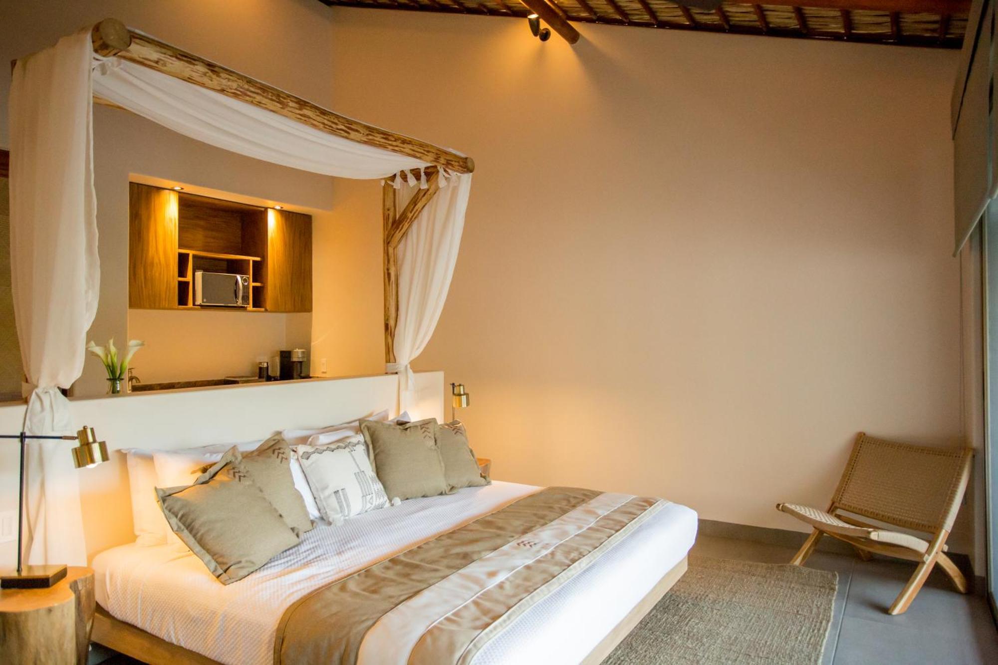 Hotel Casa Bocana Santa Cruz Huatulco Room photo